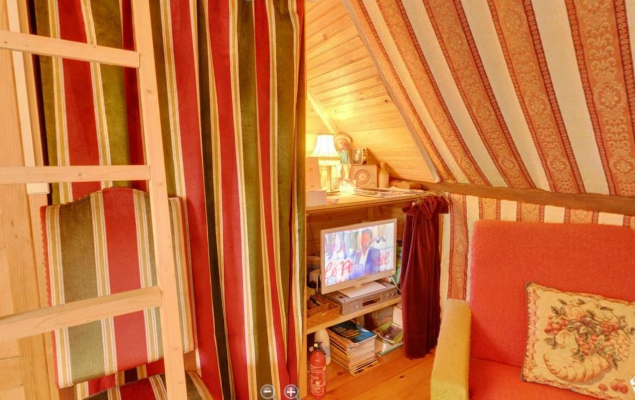 Chambre D'Hotes De La Galaisiere Préaux エクステリア 写真